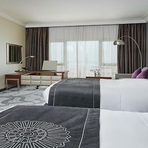 Classic Twin Room City View